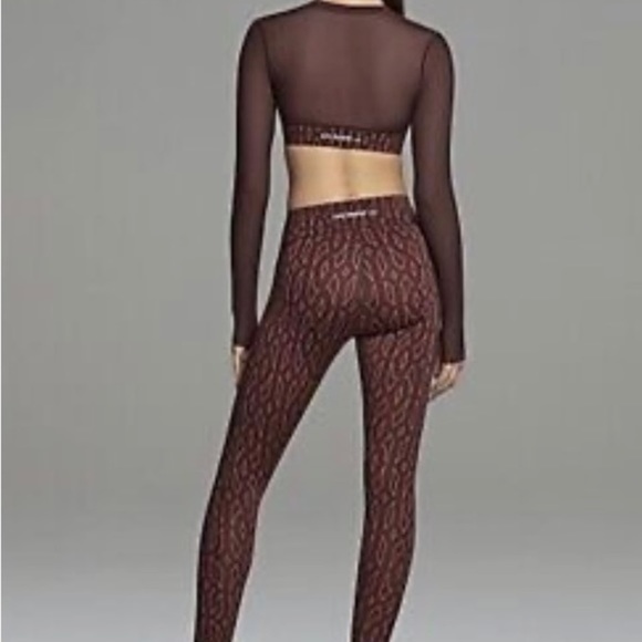 NWT Adidas X Ivy Park Monogram Crop Top Size: M - Picture 3 of 6